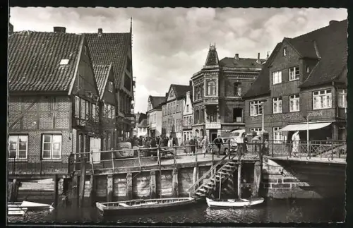 AK Itzehoe, Strassenleben mit Langer Brücke