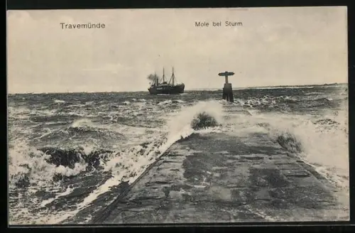 AK Travemünde, Mole bei Sturm