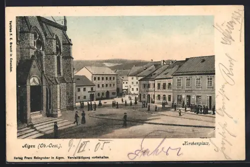 AK Aigen /Ob.-Oest., Partie auf dem Kirchenplatz