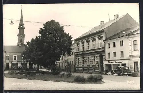 AK Leonfelden, Strassenpartie mit Geschäften