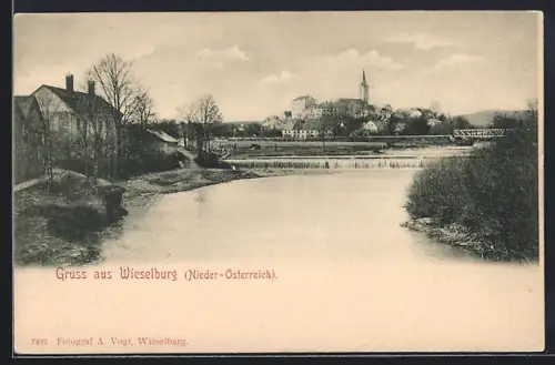 AK Wieselburg /Nieder-Österreich, Teilansicht mit Kirche