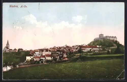AK Weitra /N.-Oe., Ortsansicht mit Festung