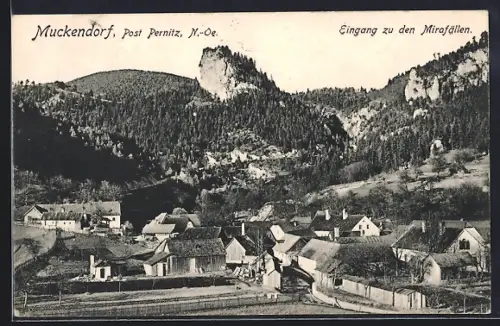AK Muckendorf, Ortsansicht mit dem Eingang zu den Mirafällen