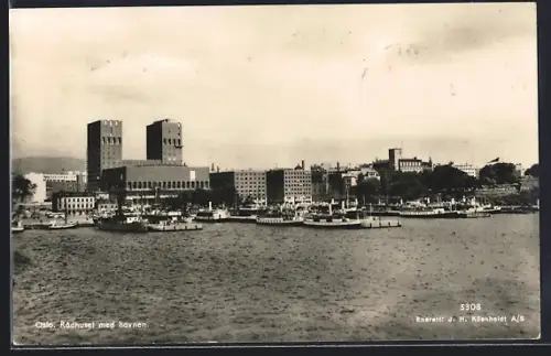 AK Oslo, Radhuset med havnen