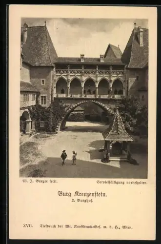 AK Kreuzenstein, Zweiter Burghof von Burg Kreuzenstein