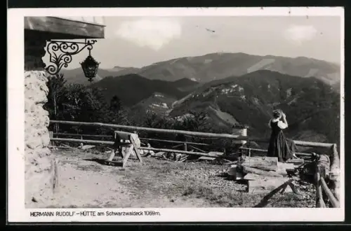 AK Hermann Rudolf-Hütte am Schwarzwaldeck, Blick von der Hütte über die Berge