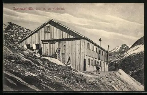 AK Sammoarhütte, Frontansicht der Berghütte am Niederjoch