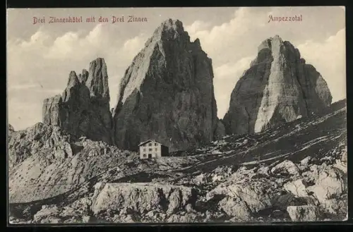AK Cortina d`Ampezzo, Drei Zinnen-Hotel mit den Drei Zinnen