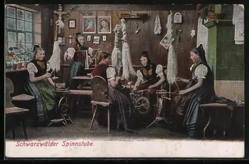 AK Schwarzwälder Trachten, Fünf Frauen arbeiten am Spinnrad