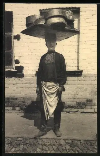 AK Junger russischer Händler, Marchand de baies