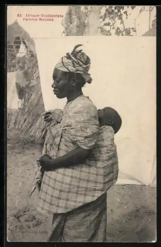 AK Afrique Occidentale, Femme Malinké
