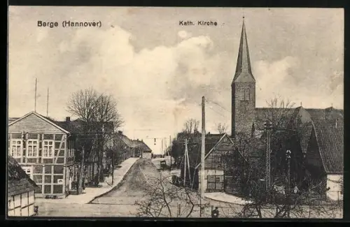 AK Berge /Hannover, Katholische Kirche, Strassenansicht
