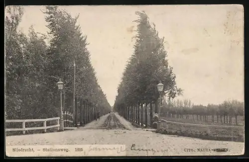 AK Sliedrecht, Stationsweg