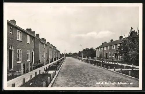 AK Arkel, Koningin Julianastraat