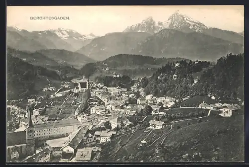 AK Berchtesgaden, Ansicht des Ortes mit Alpenpanorama