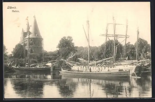 AK Lübeck, Hafen