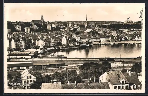 AK Flensburg, Stadtansicht mit Hafen und Kirche