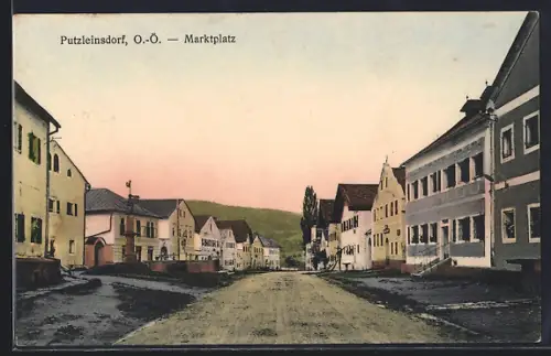 AK Putzleinsdorf, Strassenpartie am Marktplatz