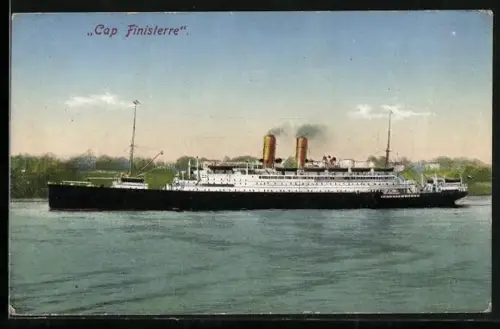 AK Passagierschiff Cap Finisterre auf See