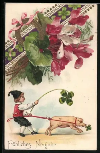 Präge-AK Knabe mit angespanntem Schwein, Blumen, Hufeisen, Glücksklee, Neujahrsgruss