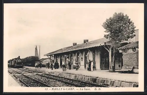 AK Mailly-le-Camp, La Gare