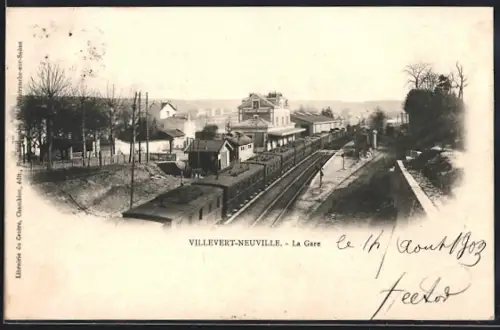 AK Villevert-Neuville, la Gare / Bahnhof mit eingefahrenem Zug