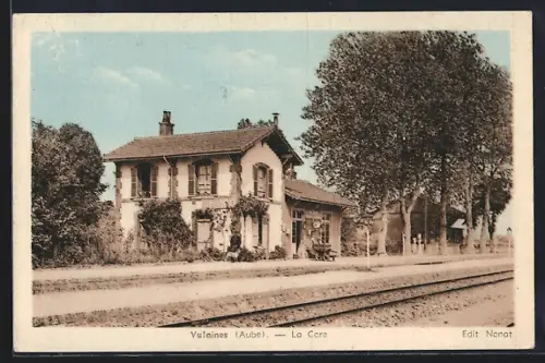 AK Vulaines, La Gare, Bahnhof