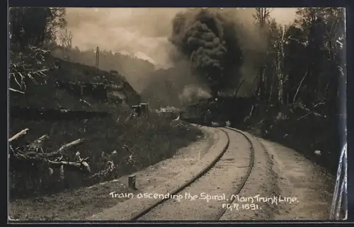 AK Main Trunk Line, Train ascending the spiral