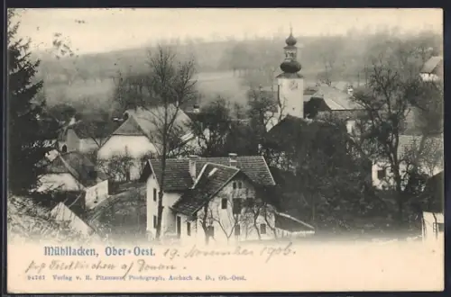 AK Mühllacken /Ober-Oest., Ortsansicht mit Kirche