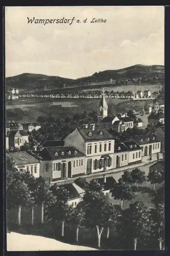 AK Wampersdorf a. d. Leitha, Teilansicht mit Strasse, Landstrasse u. Bergpanorama aus der Vogelschau