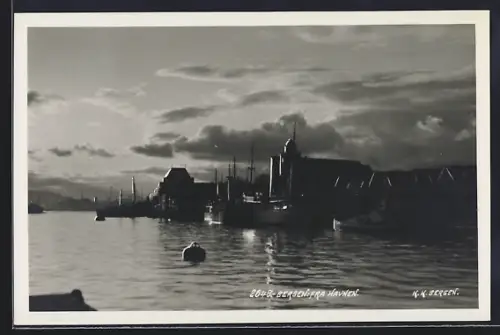 AK Bergen, Fra Havnen