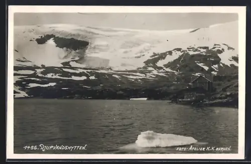 AK Djupvandshytten, Haus an der Küste