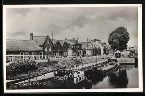 AK Arkel, Schutsluis