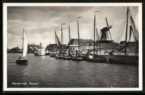 AK Harderwijk, Haven