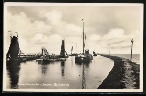 AK Harderwijk, Binnenkomende schepen