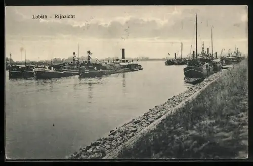 AK Lobith, Rijnzicht, Boote im Hafen