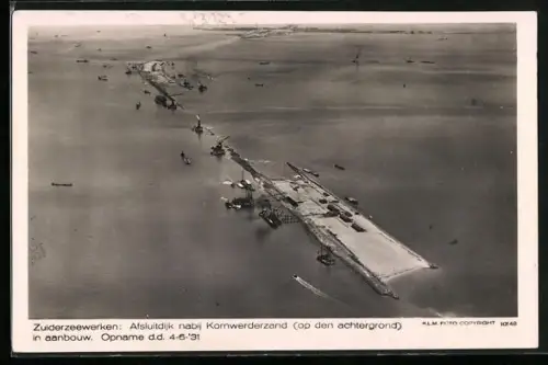 AK Zuiderzeewerken, Afsluitdijk nabij Kornwerderzand