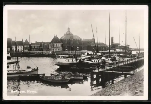 AK Harlingen, Haven