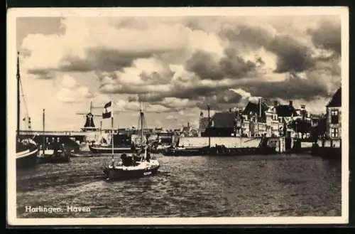AK Harlingen, Havengezicht met molen