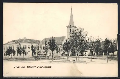 AK Absdorf, Der Kirchenplatz mit Denkmal