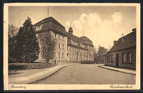 AK Dramburg, Strassenpartie an der Pestalozzischule