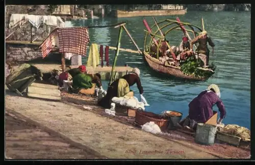 AK Lavandaie Ticinesi, Waschfrauen am Hafen