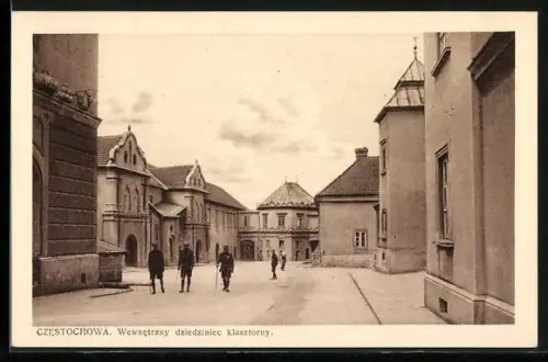 AK Czestochowa, Wewnetrzny dziedziniec klasztorny