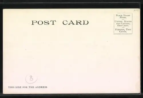 AK Paar auf dem Golfplatz, im Gras sitzend