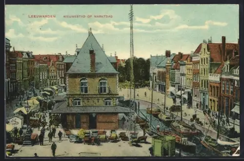 AK Leeuwarden, Nieuwestad op Marktdag