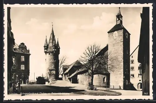 AK Lindau / Bodensee, Kriegerdenkmal, Diebsturm, Peterskirchturm