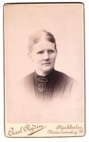 Fotografie Axel Rydin, Stockholm, Mäster Samuelsg. 39, Porträt einer Frau