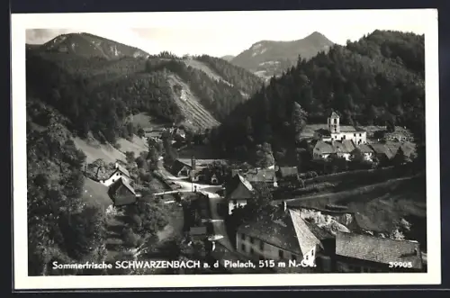 AK Schwarzenbach a. d. Pielach, Ortsansicht mit Kirche und umliegenden Bergen