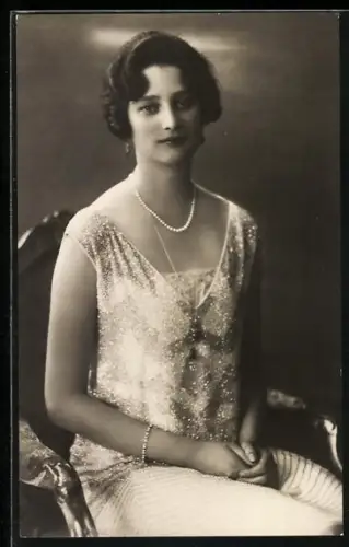 AK Porträt der jungen Prinzessin Astrid von Schweden