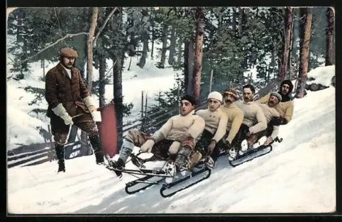 AK Sechs Herren machen eine fröhliche Sause auf dem Schlitten
